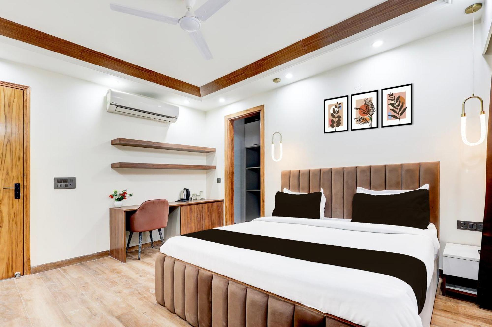 Super Hotel O Sector 43 Gurgaon Exterior foto